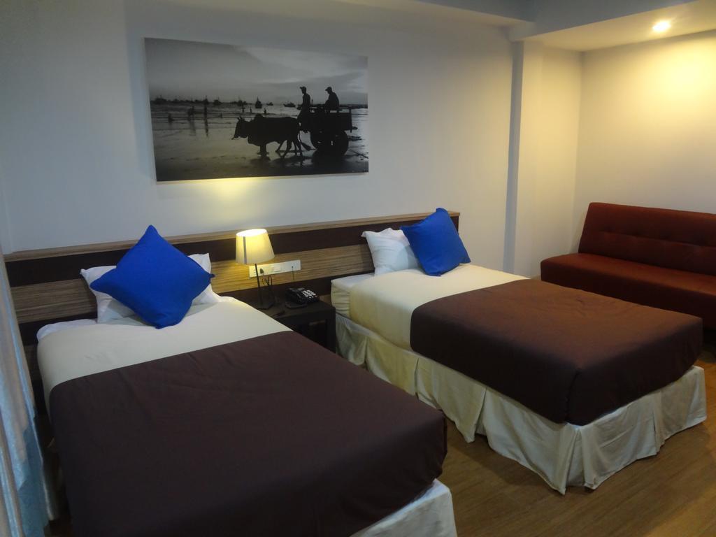 Sleep Tight Hotel Джомтиен Бийч Екстериор снимка
